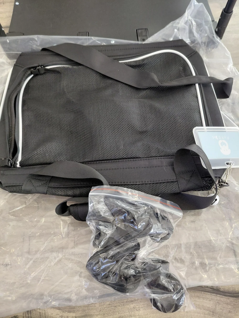 Wheeled Pet Carrier Tote Bag - Black